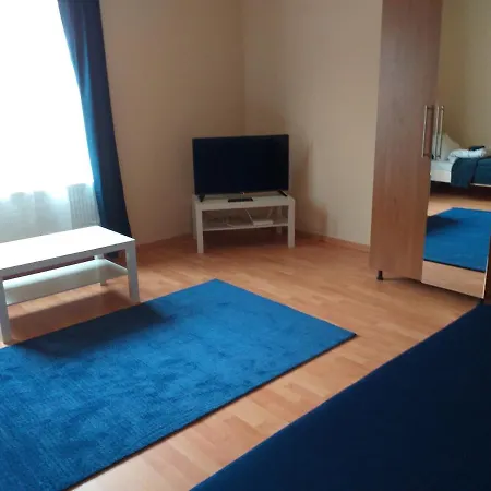 Budapest Airport , In Apartment Vecsés